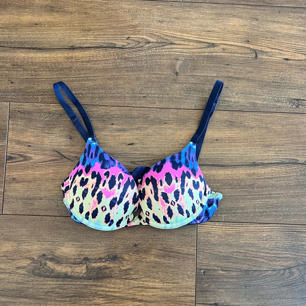 ✨Victoria’s Secret PINK Bra Sz 32B
